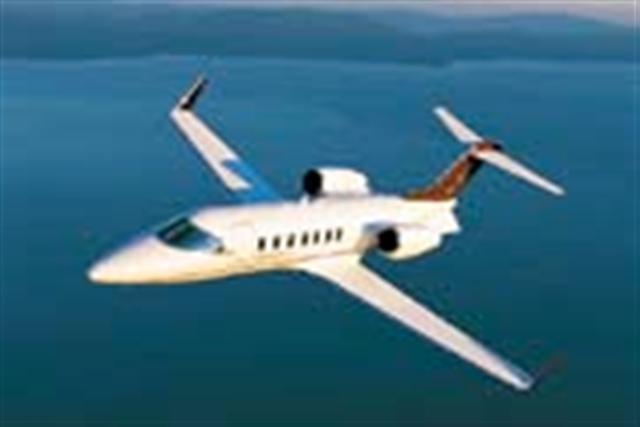 Bombardier Learjet 40