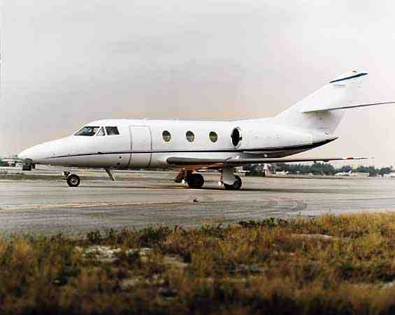 Dassault Falcon 100