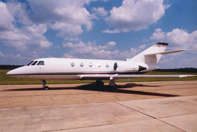 Dassault Falcon 200