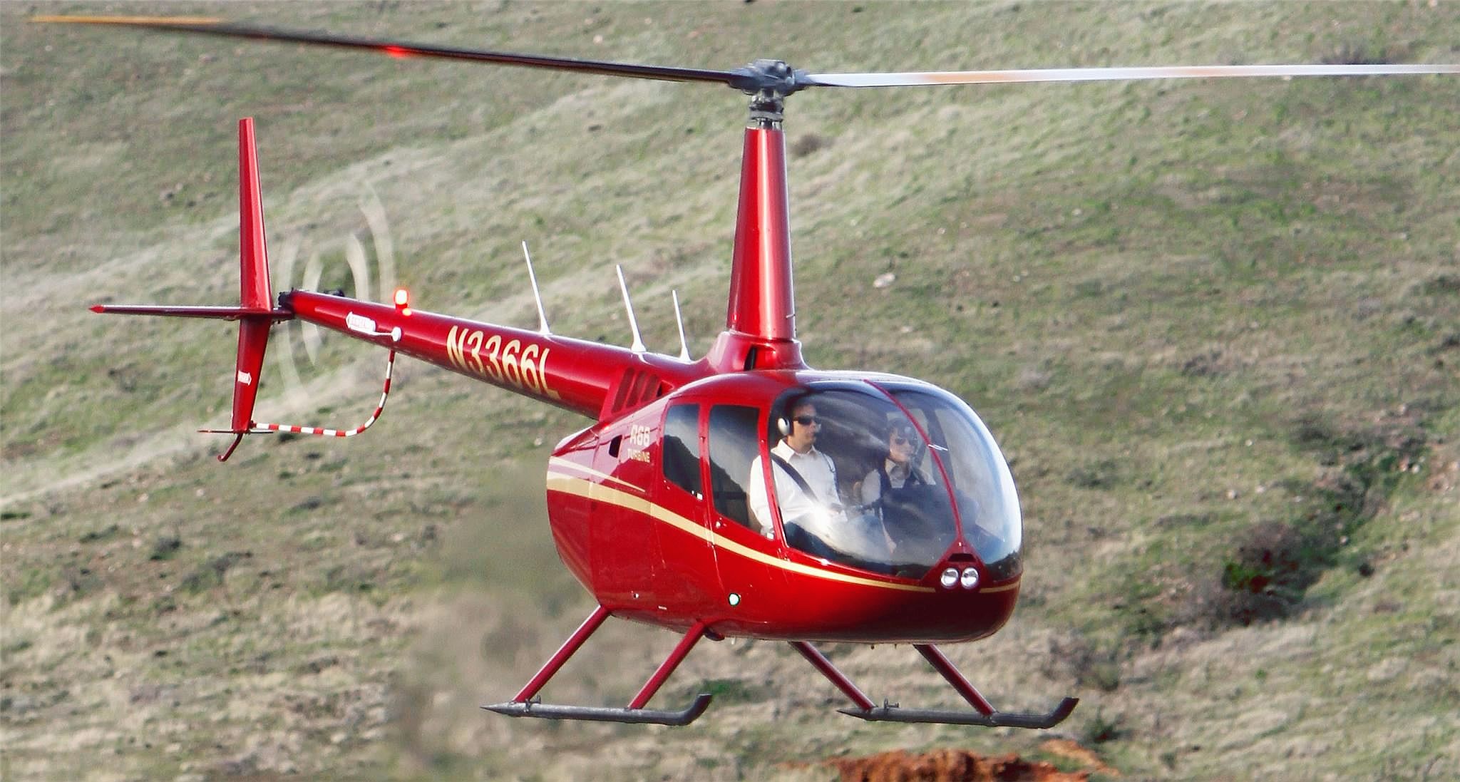 Robinson R66